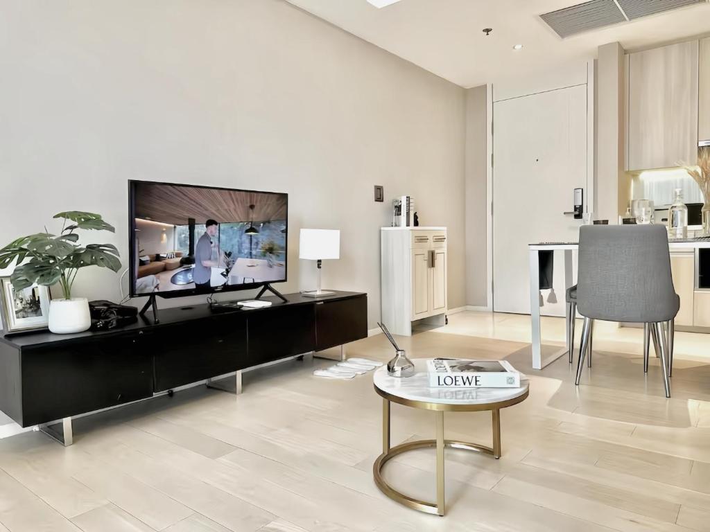 Circle Sukhumvit 11 Bangkok Circle Sukhumvit 11 Bangkok