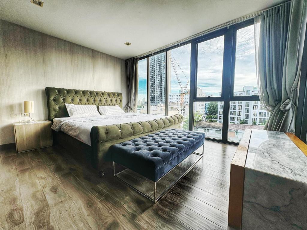 W8 Condo, LUXE 2 Bedroom Private floor, Best Hip Central Bangkok area, 5 mins from Thonglo BTS station W8 Condo, LUXE 2 Bedroom Private floor, Best Hip Central Bangkok area, 5 mins from Thonglo BTS station