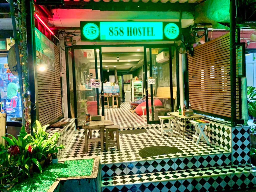 858hostel bkk in khaosan road 858hostel bkk in khaosan road