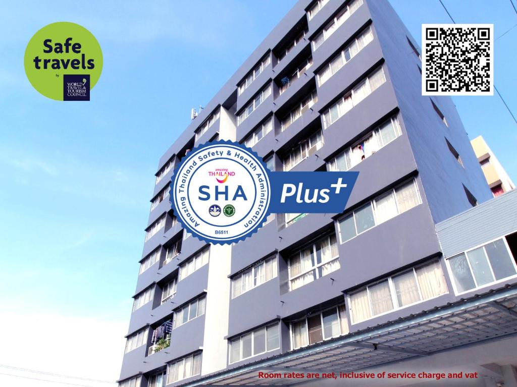 Lee Place Phatthanakan Condo Lee Place Phatthanakan Condo