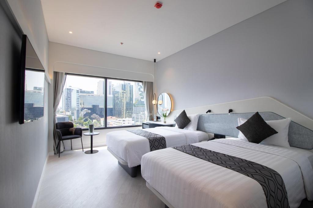 Queensland Hotel Bangkok Queensland Hotel Bangkok