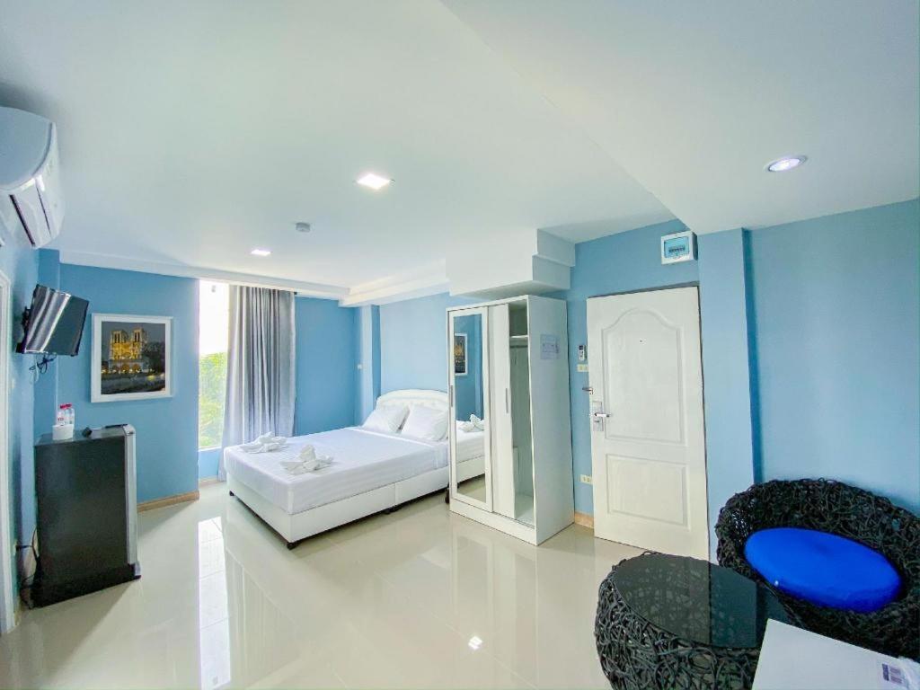 Delighted Bangkok Hotel Delighted Bangkok Hotel