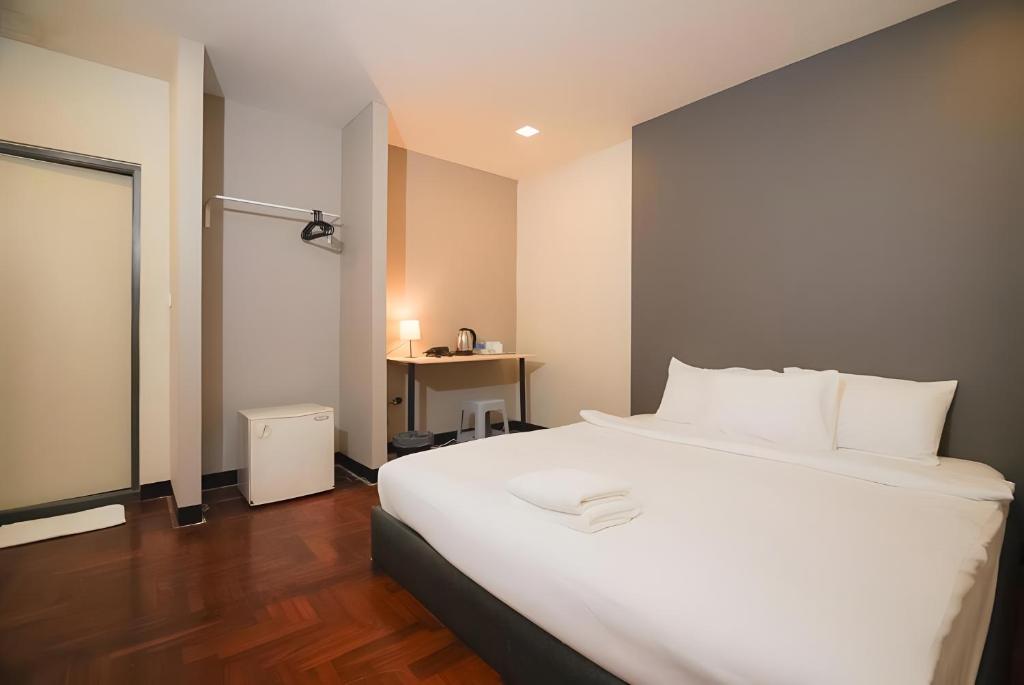 GO INN BTS Silom - Saint Louis สถานีรถไฟฟ้าเซนต์หลุยส์ GO INN BTS Silom - Saint Louis สถานีรถไฟฟ้าเซนต์หลุยส์