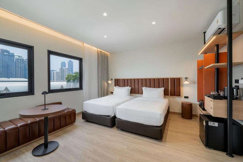 Asoka Hotel at Asoke Makkasan Asoka Hotel at Asoke Makkasan