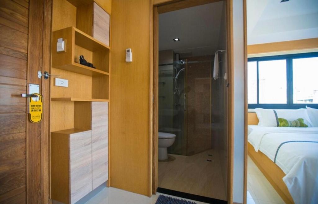 L18 residence แอลสิบแปด เรสซิเดนซ์ L18 residence แอลสิบแปด เรสซิเดนซ์