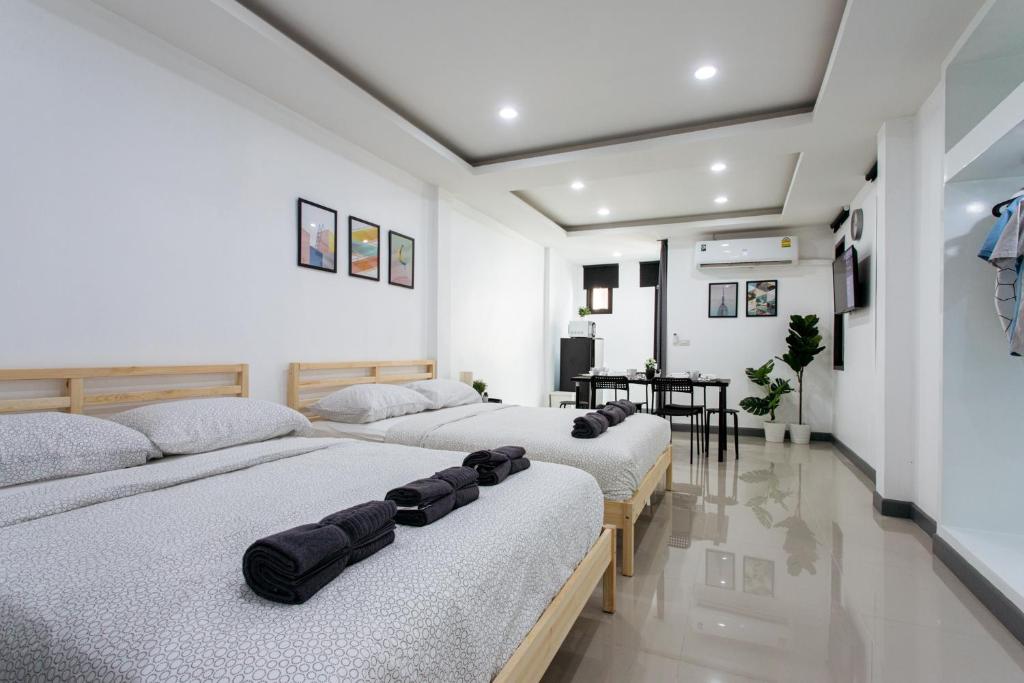 P3 Silom Large 2beds full kitchen WIFI 4-6pax P3 Silom Large 2beds full kitchen WIFI 4-6pax