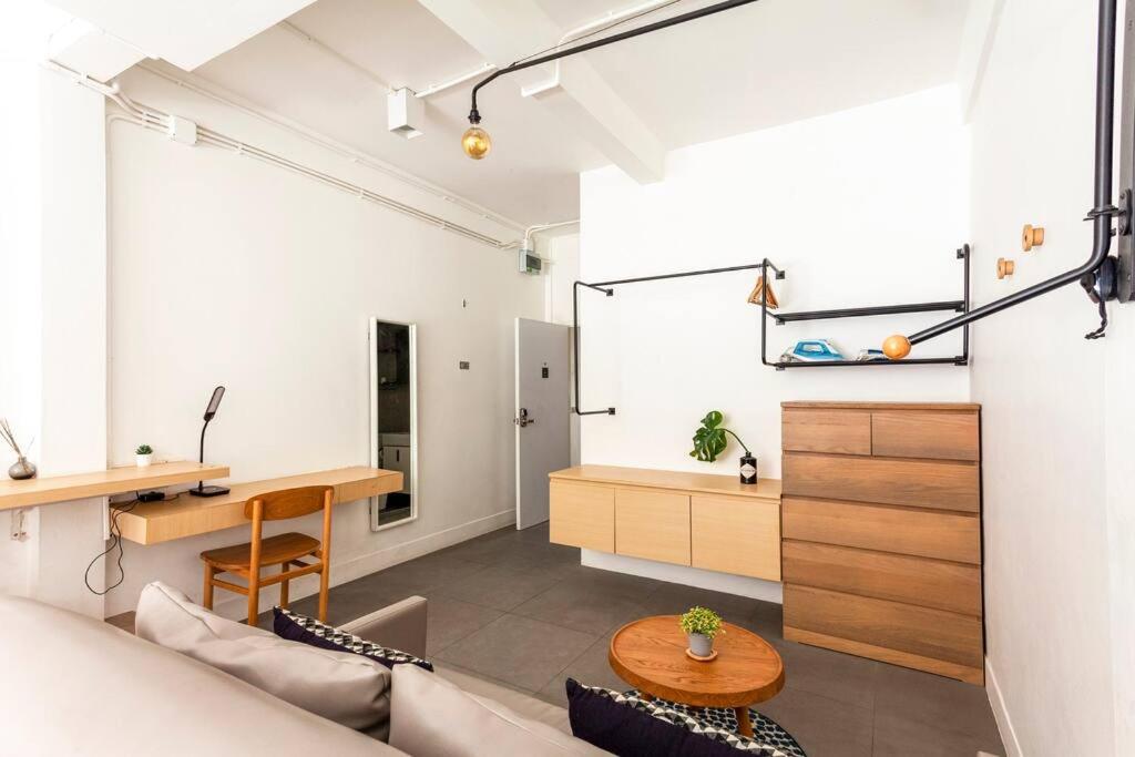 MIQ_5br/Silom Bts,Mrt/Wifi 1000MB/Jacuzzi/16pax MIQ_5br/Silom Bts,Mrt/Wifi 1000MB/Jacuzzi/16pax