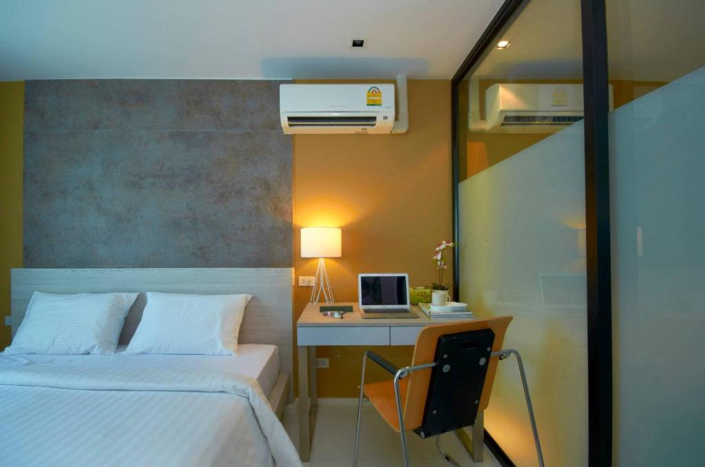 The Present Sathorn The Present Sathorn