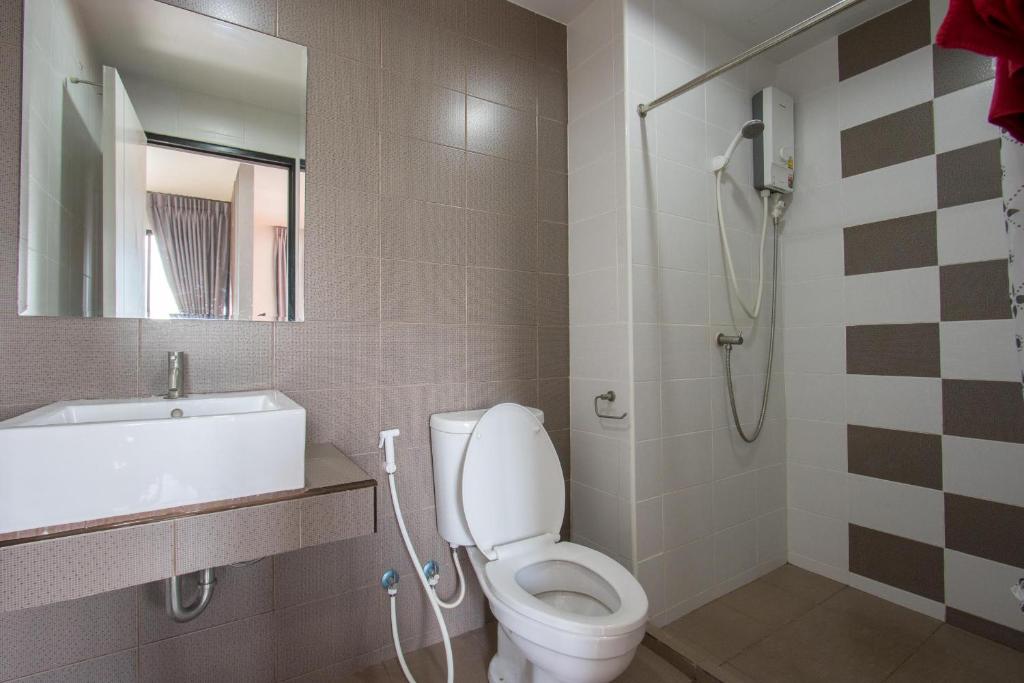 Live at Home Sukhumvit 105 Live at Home Sukhumvit 105