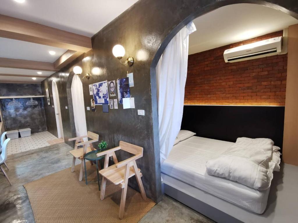 Many Days Hostel Bangkok Many Days Hostel Bangkok