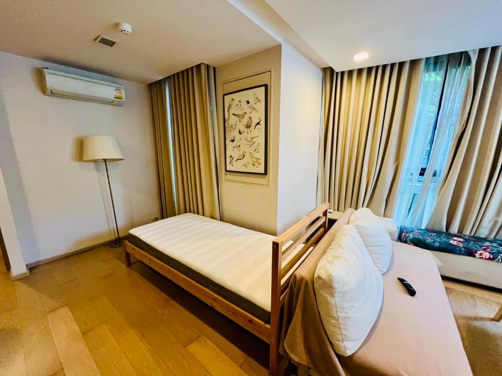 Cozy Spacious 1Bed 1Bath Garden-View 500m BTS Thonglor Cozy Spacious 1Bed 1Bath Garden-View 500m BTS Thonglor