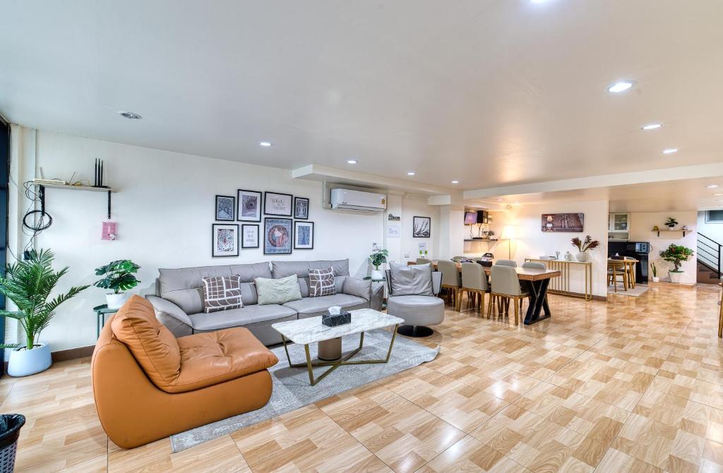 Bangkok Watergate Townhouse 曼谷中心水門家 Bangkok Watergate Townhouse 曼谷中心水門家