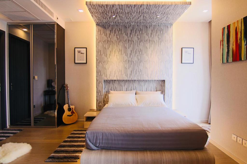 Luxurious & Romantic in the Heart of BKK. MRT/BTS! Luxurious & Romantic in the Heart of BKK. MRT/BTS!