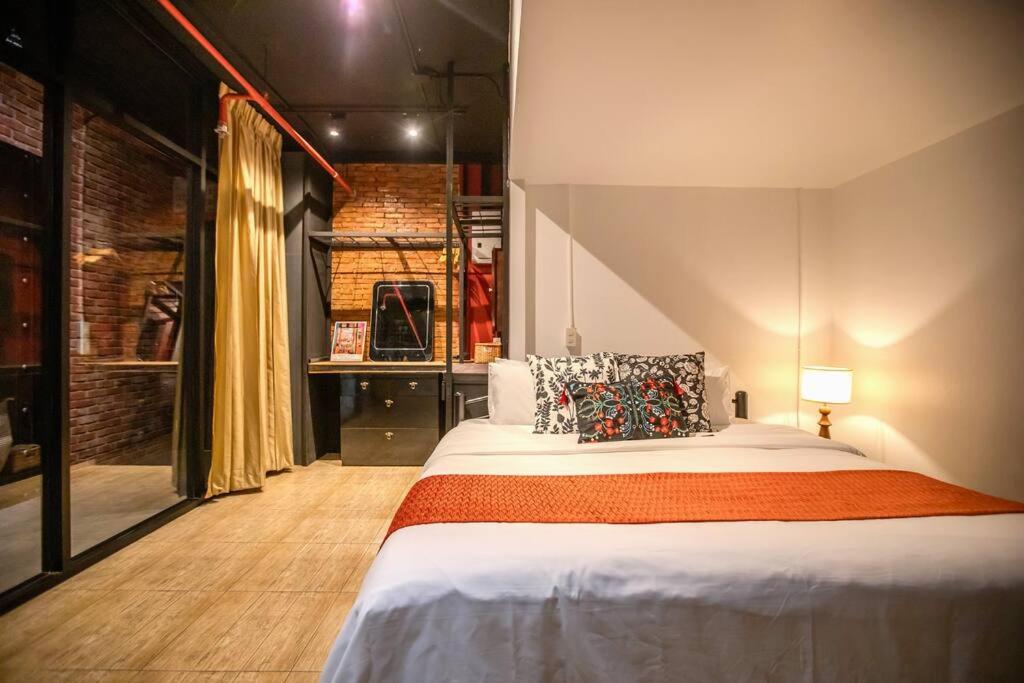 Best river view - Loft apartment in great location Best river view - Loft apartment in great location