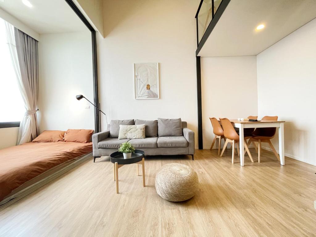 2514 BTS OnNut Siamese 87 Two bedroom apartment 2514 BTS OnNut Siamese 87 Two bedroom apartment