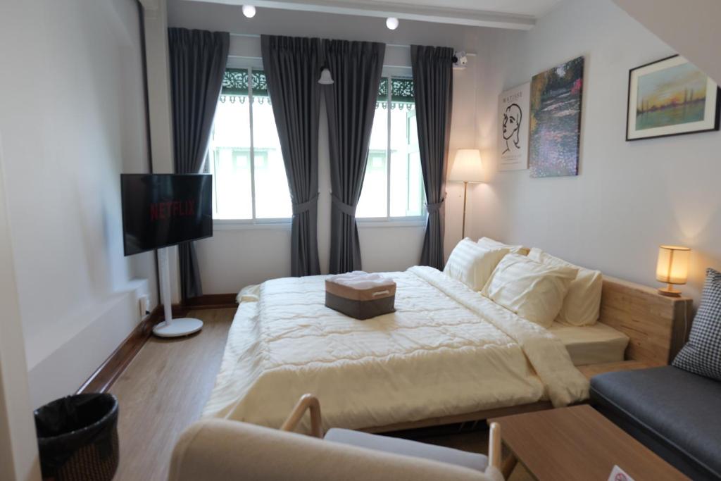 Entire Home 2BR 2BA Chinatown near Yaowarat - Songwat Entire Home 2BR 2BA Chinatown near Yaowarat - Songwat