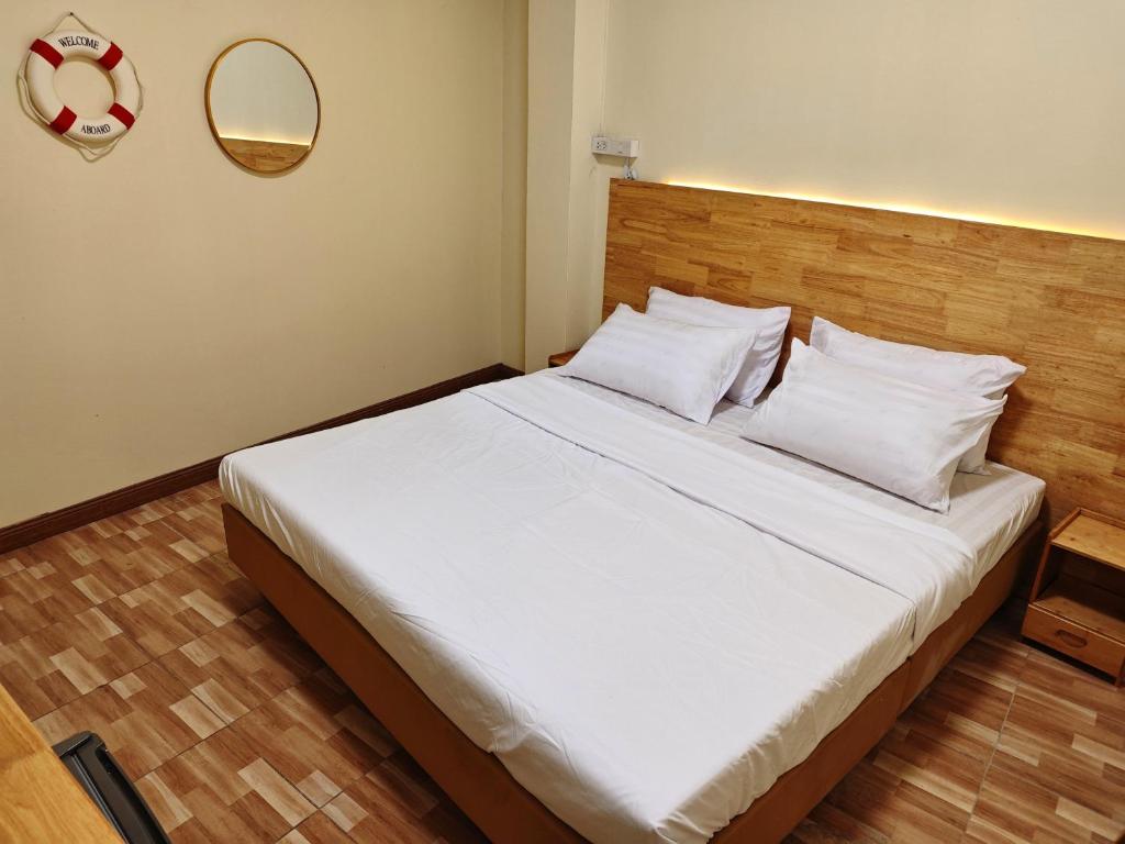 Latitude 13 Room & breakfast Latitude 13 Room & breakfast