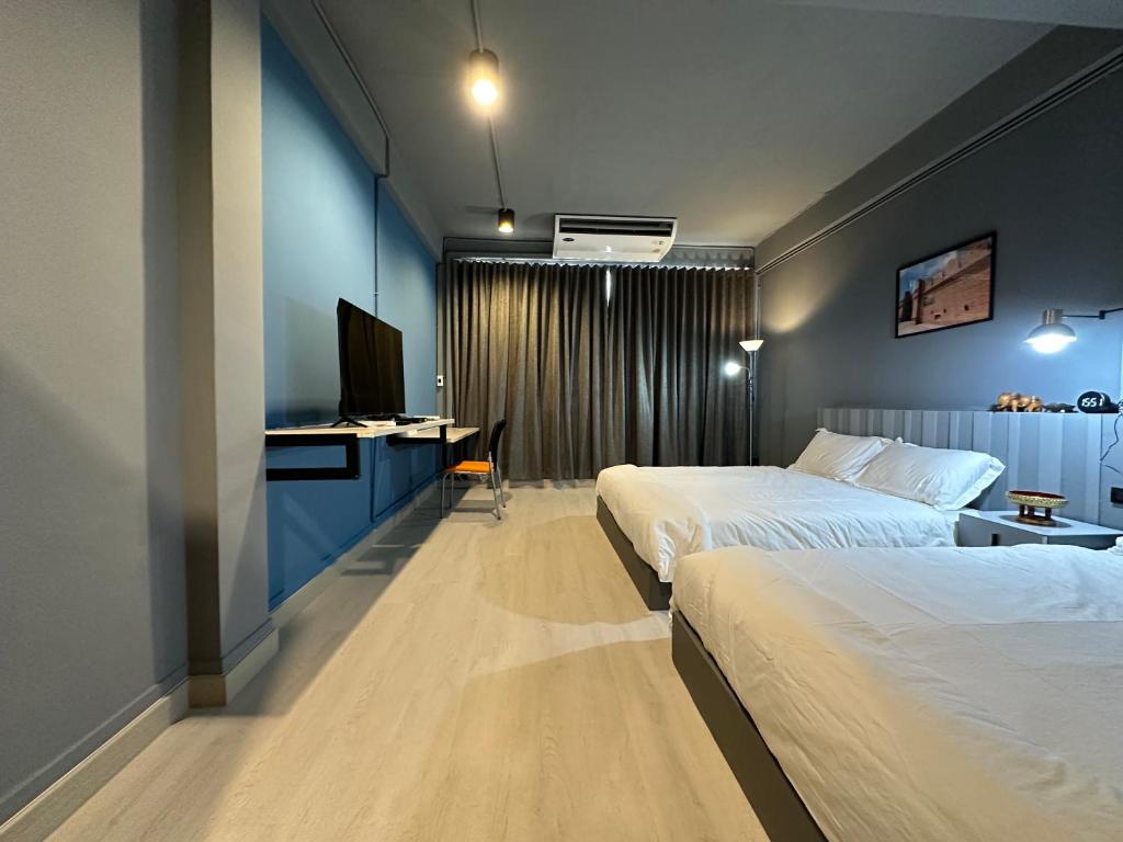 Chiangmai vibe, City House, 7 mins to BTS, City center, Private room in Sathon, Private bathroom, Bangkok, Thailand Chiangmai vibe, City House, 7 mins to BTS, City center, Private room in Sathon, Private bathroom, Bangkok, Thailand