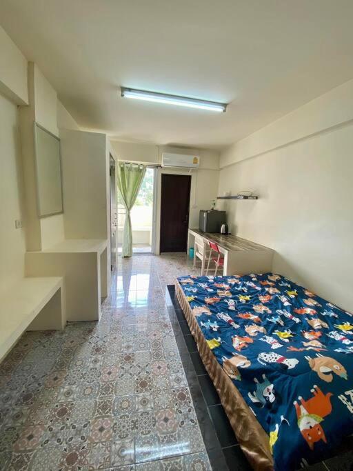 Ratanawong Place 807 Ratanawong Place 807