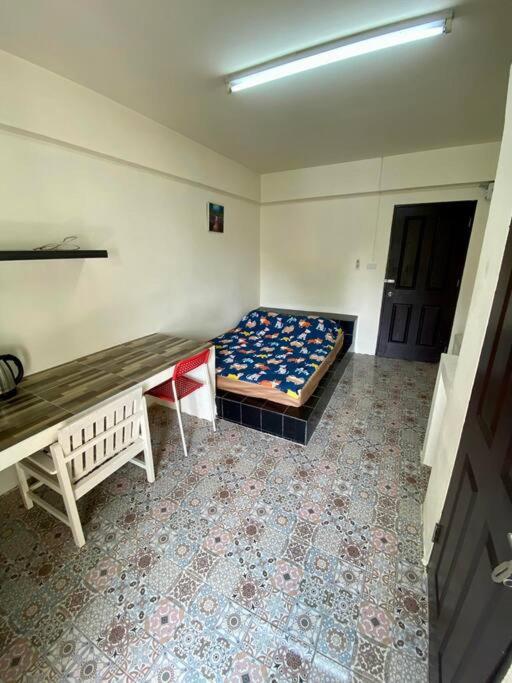 Ratanawong Place 807 Ratanawong Place 807