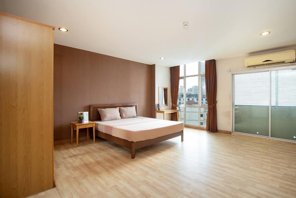 181 Ekkamai Minimal Studio Apartment 181 Ekkamai Minimal Studio Apartment