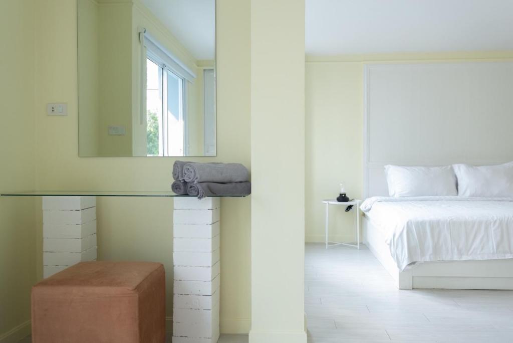 Baan Khun Pra APT No4 Duplex 3BR Baan Khun Pra APT No4 Duplex 3BR