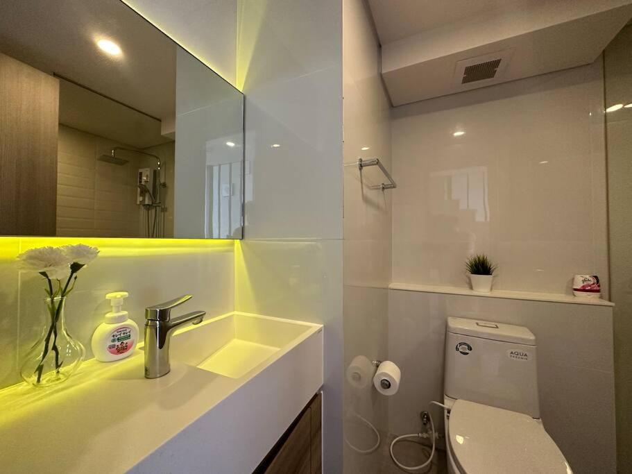 S87-7052 BTS Onnut High Floor Gym Swim Good View S87-7052 BTS Onnut High Floor Gym Swim Good View