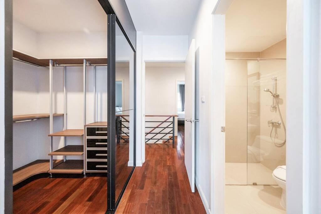 MIQ_home404/Asok BTS/Resort Pool/10pax/1000mbWifi MIQ_home404/Asok BTS/Resort Pool/10pax/1000mbWifi