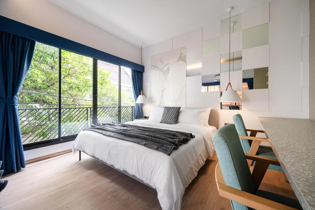 The Mellow at Phrom Phong