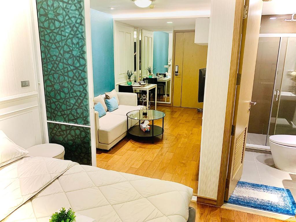 InterLux Premier Sukumvit , Nana , Bangkok InterLux Premier Sukumvit , Nana , Bangkok