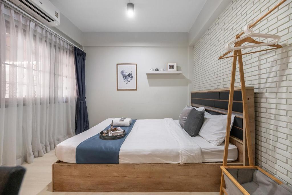 4BR house MRT subway 250m Chatujak Market wi-fi 4BR house MRT subway 250m Chatujak Market wi-fi