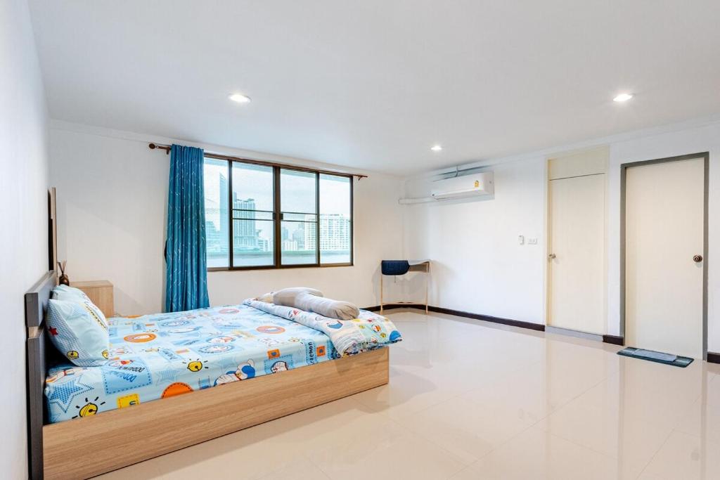 Surawong Condominium
