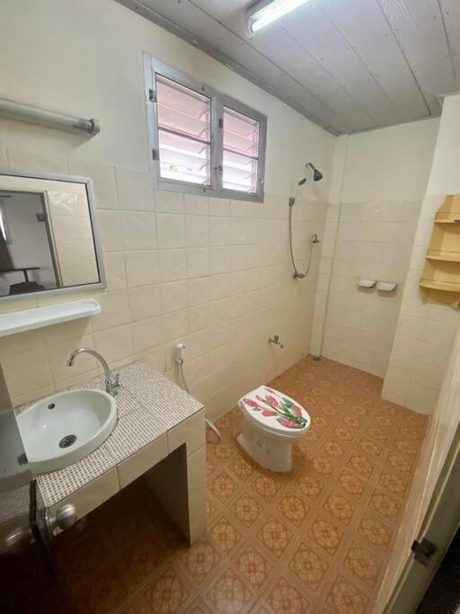 Ratanawong Place 523 Ratanawong Place 523