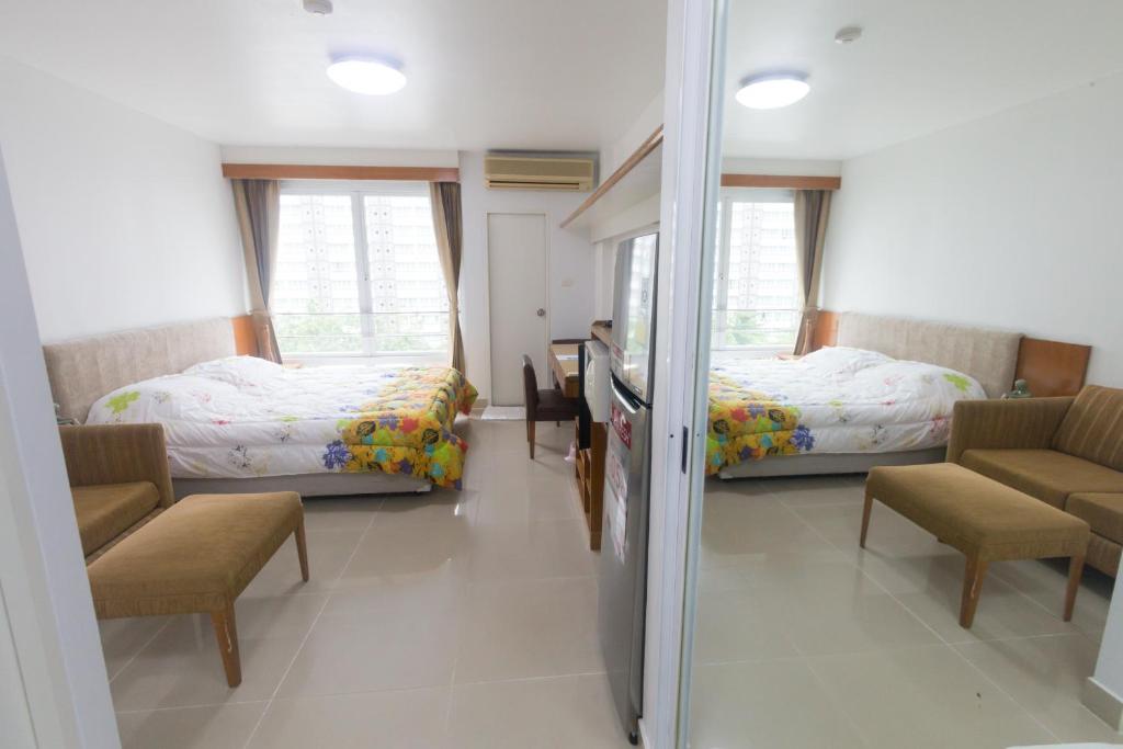 Condo I -House Laguna Garden RCA - Behind Sukhumvit-Outer CBD
