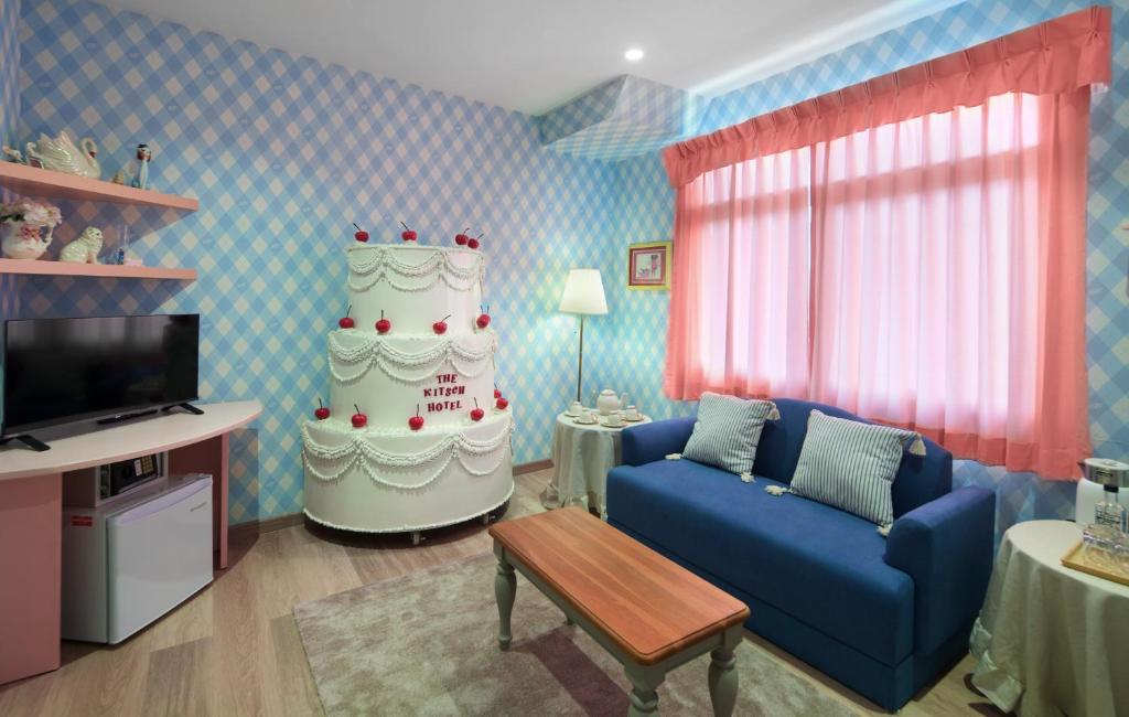 Kitsch Hotel Kitsch Hotel