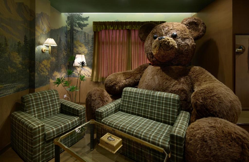 Kitsch Hotel Kitsch Hotel