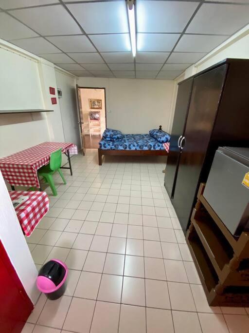 Ratanawong Place 557 Ratanawong Place 557