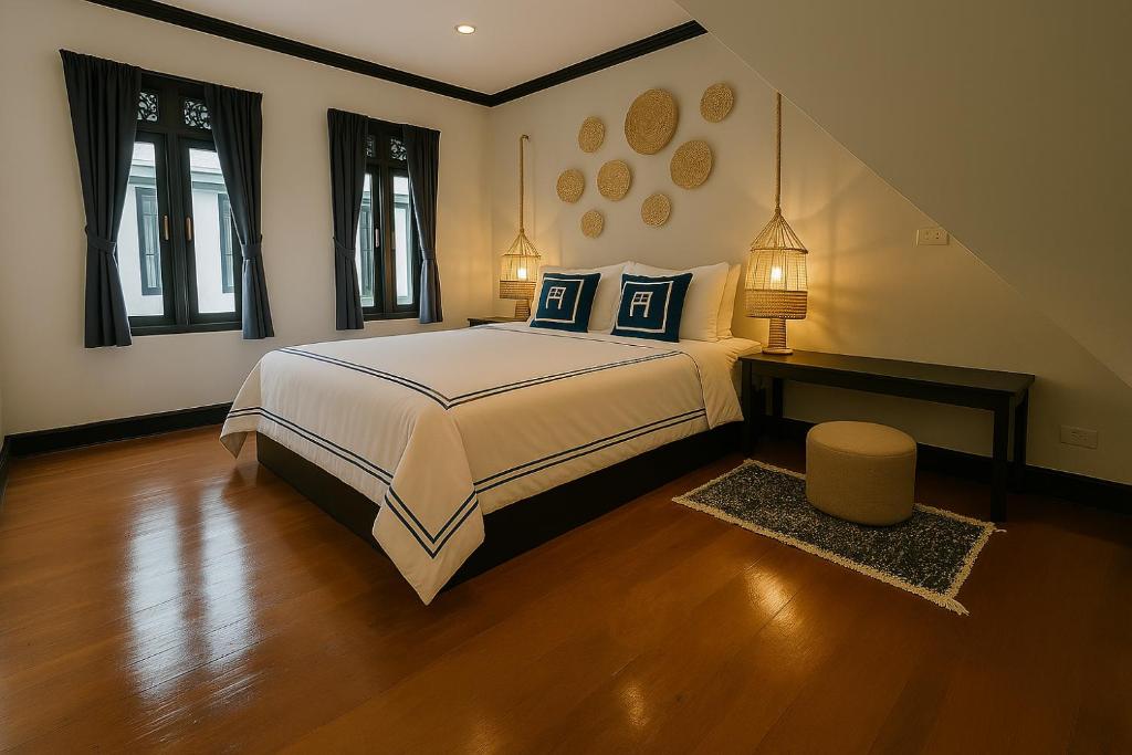 Soho House Old Town Bangkok Soho House Old Town Bangkok