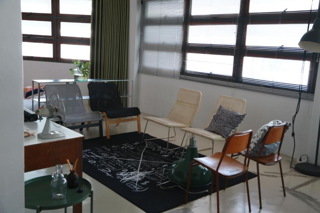 The Urbanists BKK Entire Floor 4-6 people 4Beds 4Baths near Medpark Hospital , Queen Sirikit Convention hall , Benjakitti Park The Urbanists BKK Entire Floor 4-6 people 4Beds 4Baths near Medpark Hospital , Queen Sirikit Convention hall , Benjakitti Park