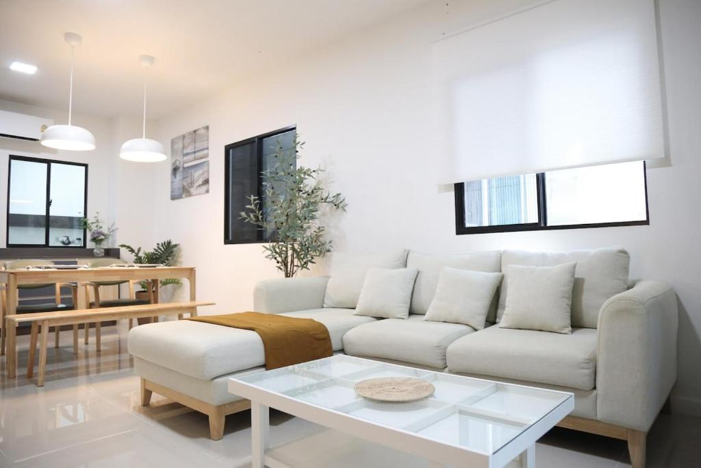 Cozy Homey Place Townhome Cozy Homey Place Townhome