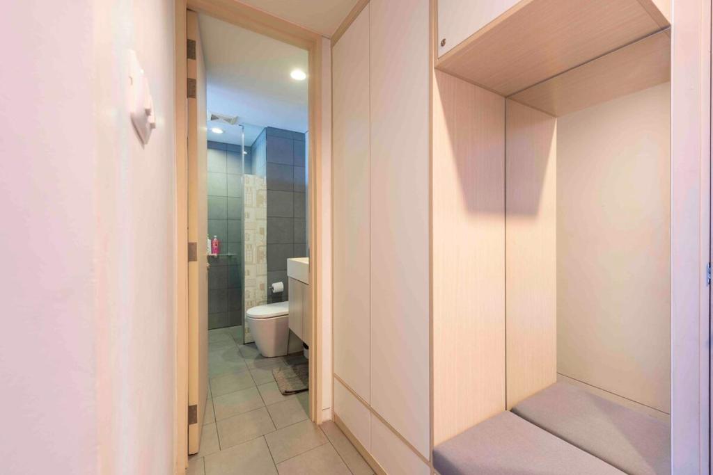 2BR Luxury Hip condo Ari, BTS 2BR Luxury Hip condo Ari, BTS