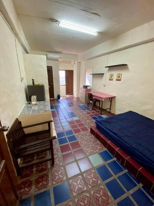 Ratanawong Place 401 Ratanawong Place 401