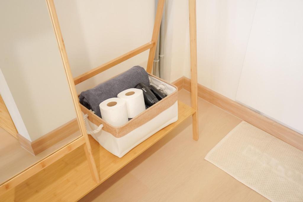 Buddy House - Spacious Triple Room in Chinatown, Walk to MRT Buddy House - Spacious Triple Room in Chinatown, Walk to MRT