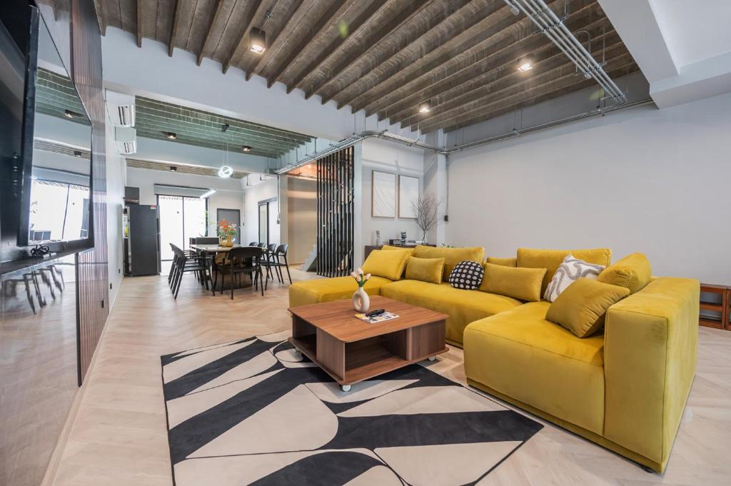 Haus Phrom Phong Haus Phrom Phong