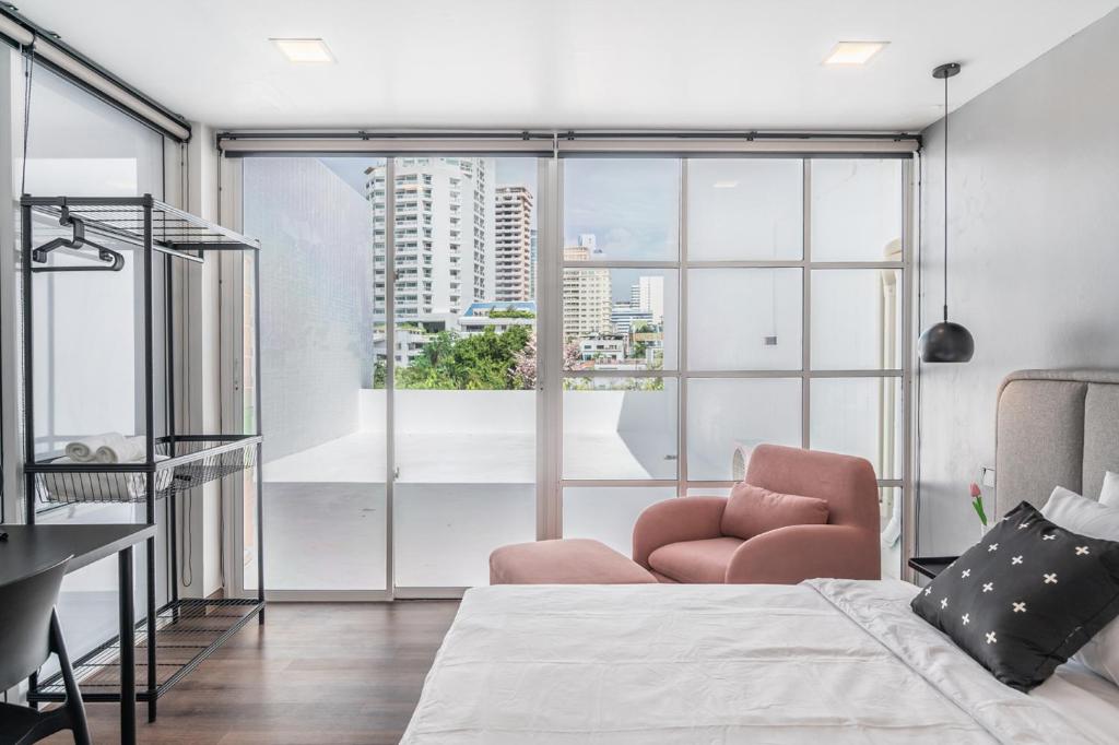 Haus Phrom Phong Haus Phrom Phong