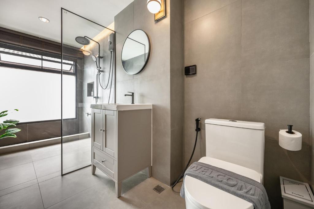 Haus Phrom Phong Haus Phrom Phong