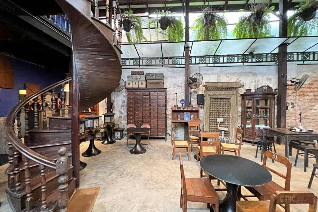 Best River view, Retro vibe studio apartment - Bangkok Old Town Best River view, Retro vibe studio apartment - Bangkok Old Town