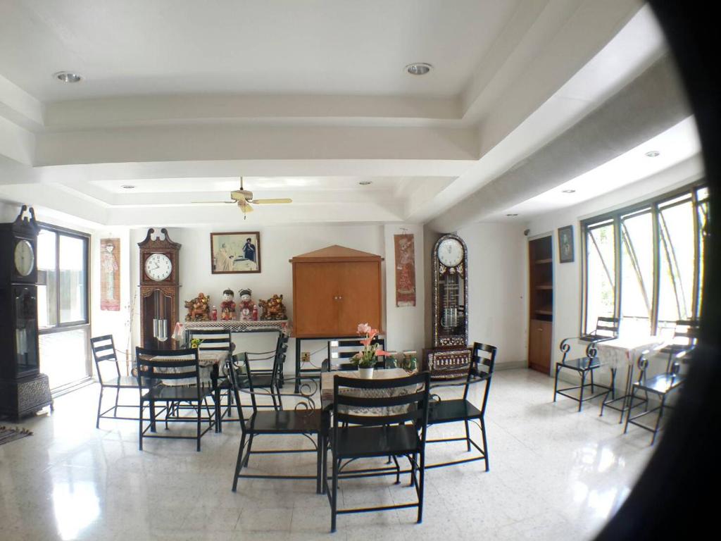 Sathitsit Mansion Sathitsit Mansion