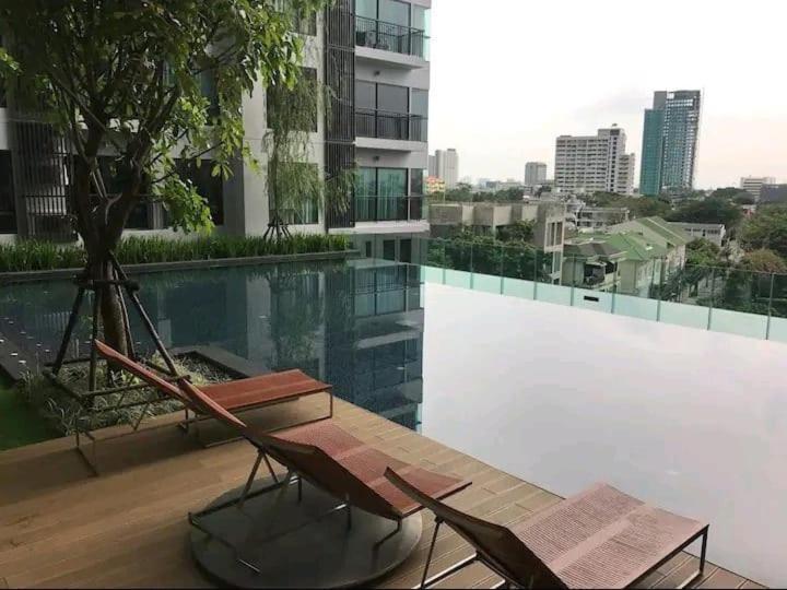 Luxurious Apartment with Train Access Bts Thonglor Luxurious Apartment with Train Access Bts Thonglor