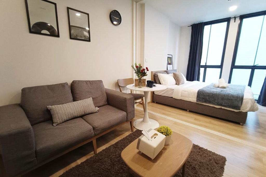 Amazing 1 bedroom 2 mins walk BTS On Nut Amazing 1 bedroom 2 mins walk BTS On Nut